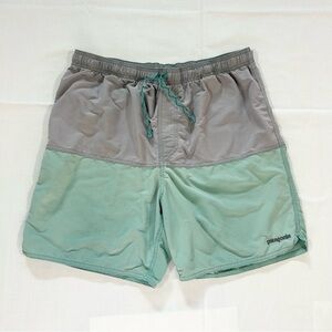 Patagonia Mens L Wavefarer Volley Shorts Colorblock 6.5”Inseam Drawstring Beach